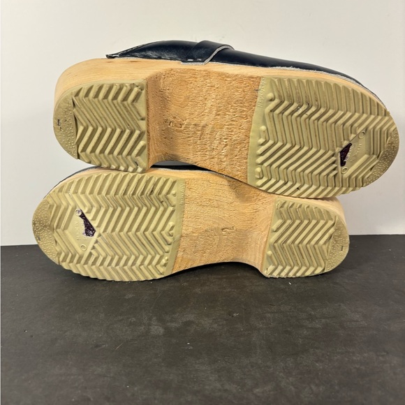 Scandi Lotta From Stockholm Navy Leather Wooden Clogs EU 42 US 11 - Picture 6 of 8